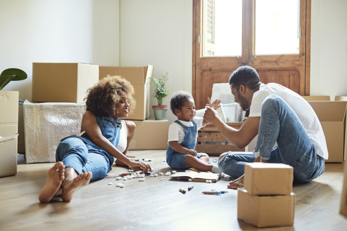 family moves into NYC apartment