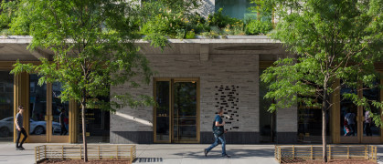 The mini green roof at the front entrance of 345meatpacking.